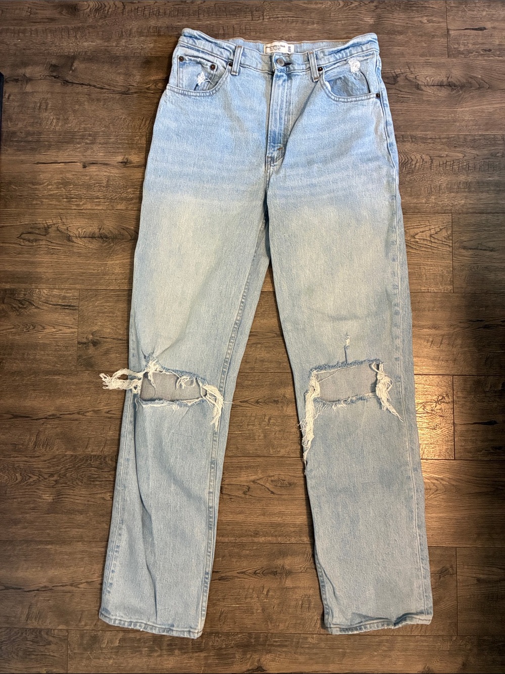 Abercrombie & Fitch 90s Straight Jeans 30 Long Light Wash Distressed